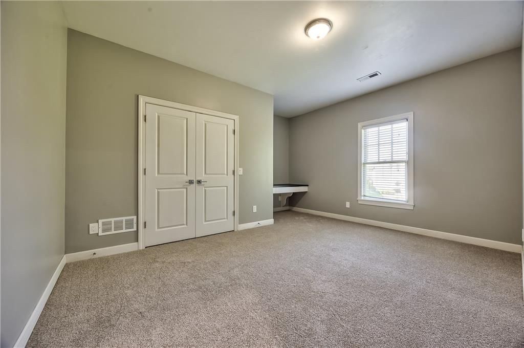 9742 Shady Bend Circle — photo 33