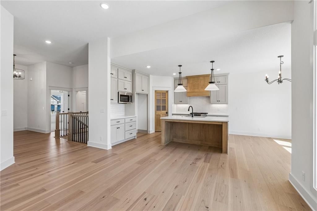 16401 Mustang Street — photo 6