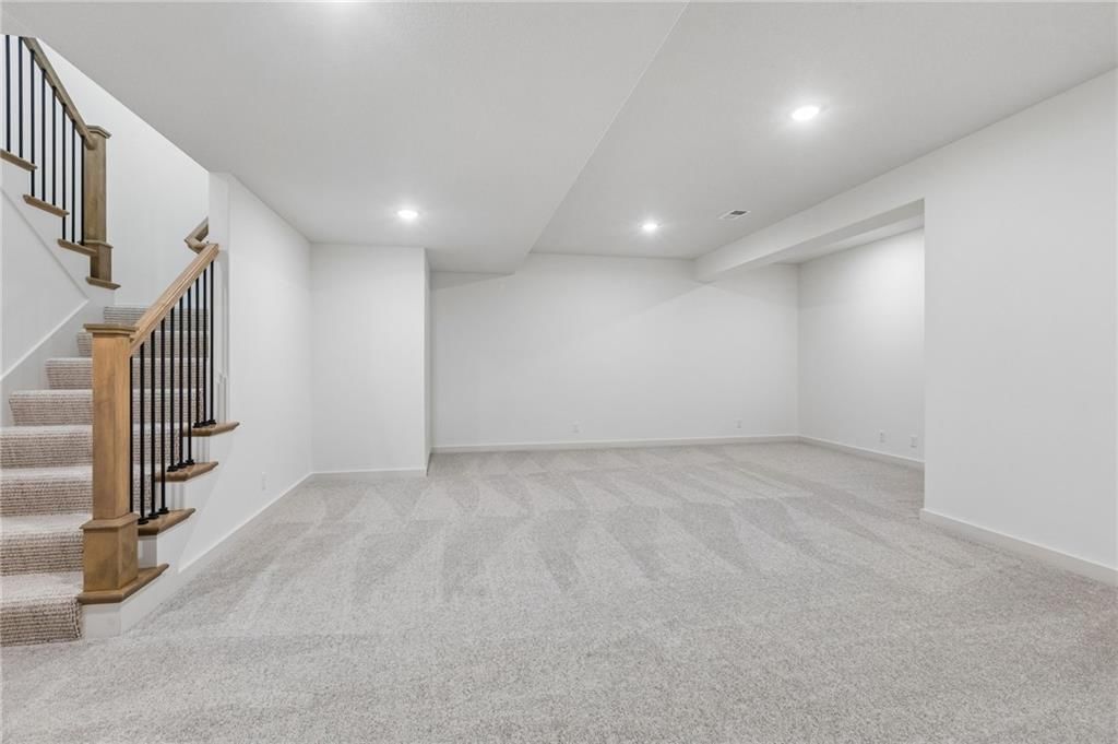 16401 Mustang Street — photo 21