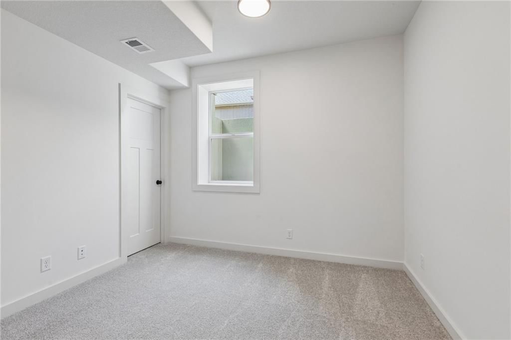 16401 Mustang Street — photo 23