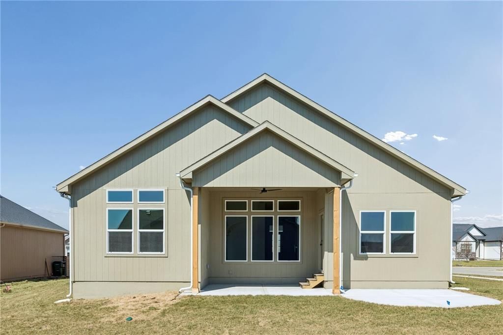 16401 Mustang Street — photo 28