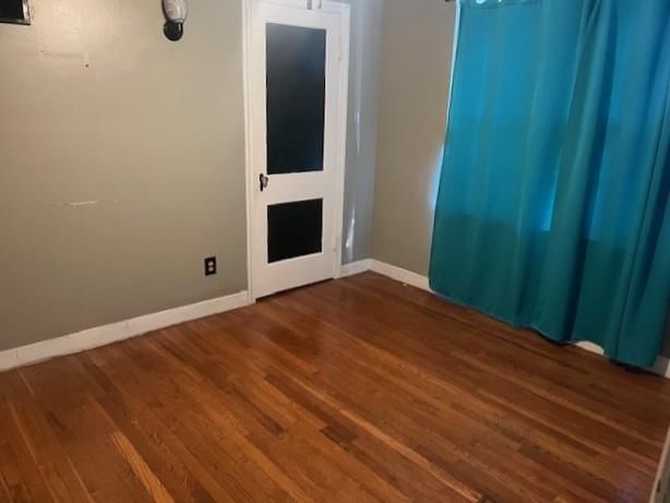2823 Crawford Avenue — photo 10