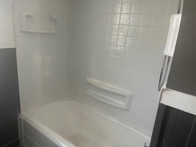 2823 Crawford Avenue — photo 16
