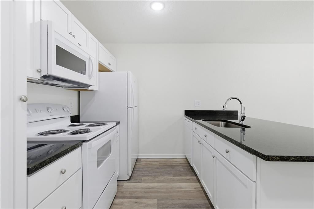 217 Polk Street — photo 9
