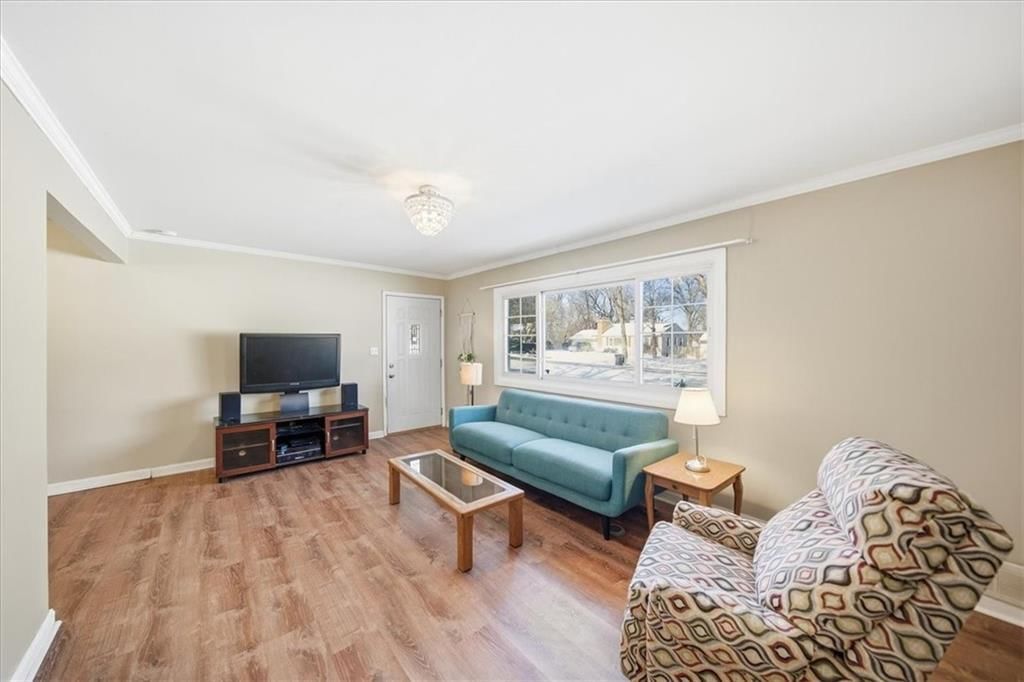10109 E 68th Terrace — photo 4