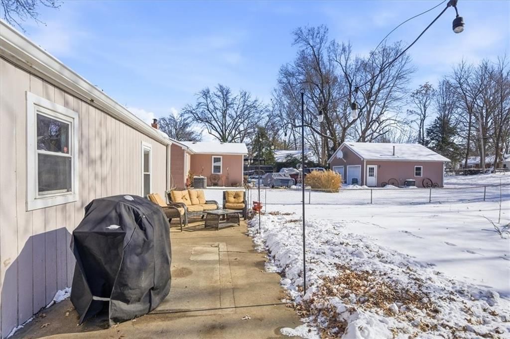 10109 E 68th Terrace — photo 14