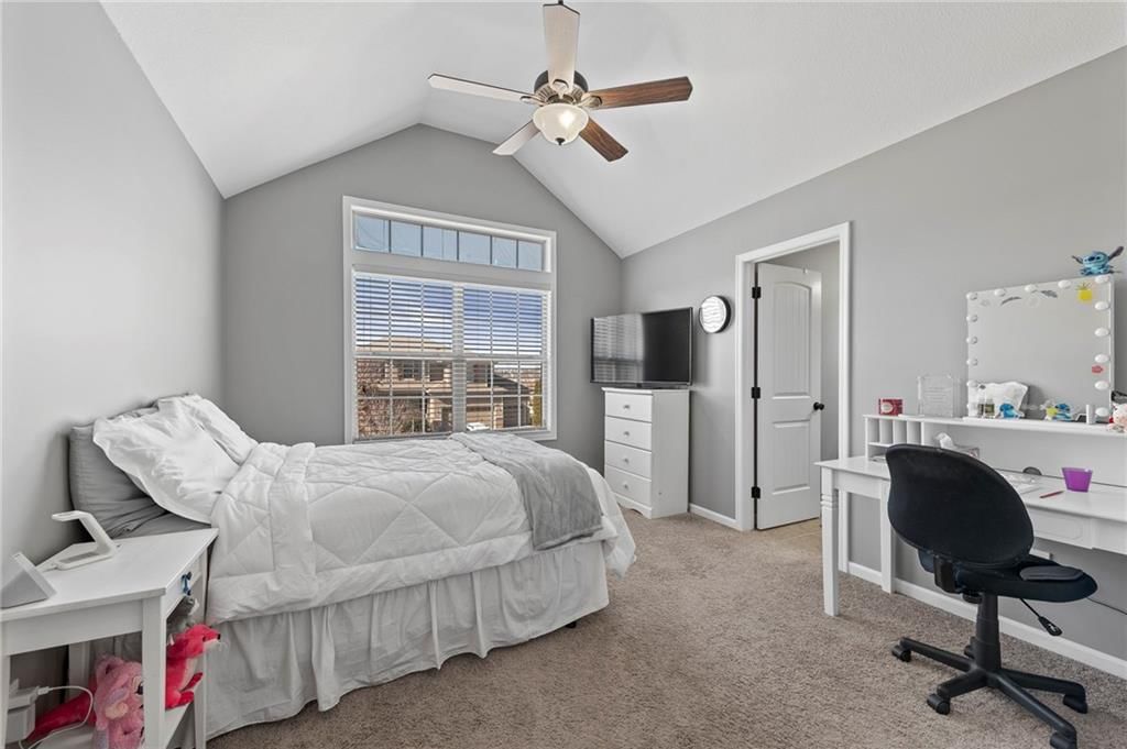 9539 N Kentucky Avenue — photo 32