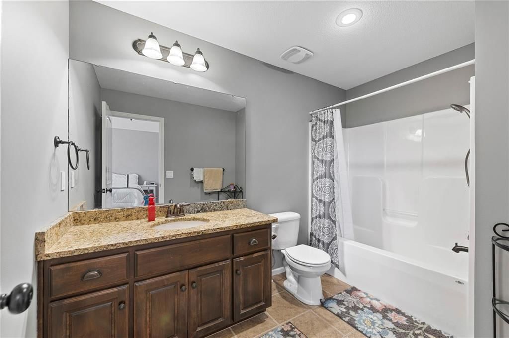 9539 N Kentucky Avenue — photo 34