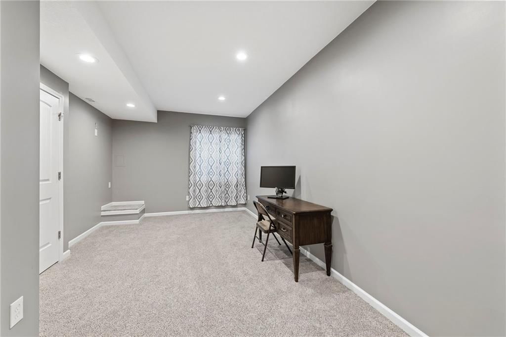 9539 N Kentucky Avenue — photo 49