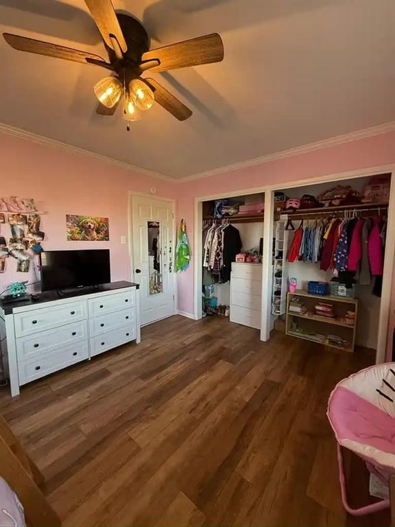 625 W Oak Street — photo 24