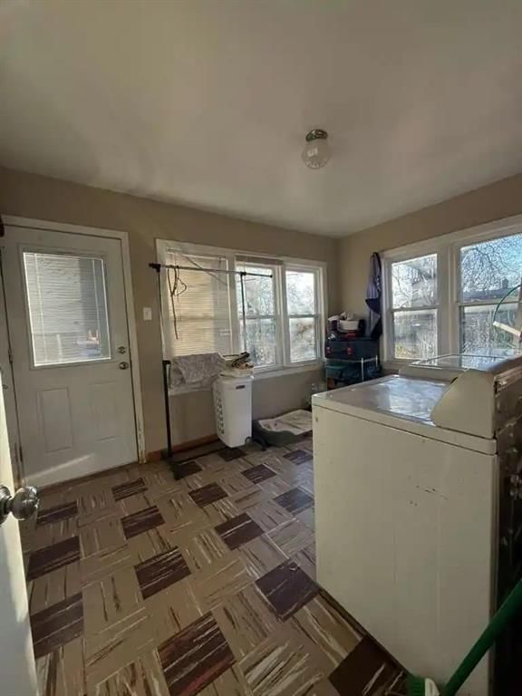 625 W Oak Street — photo 34