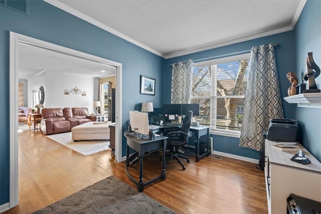 15724 Linden Street — photo 10