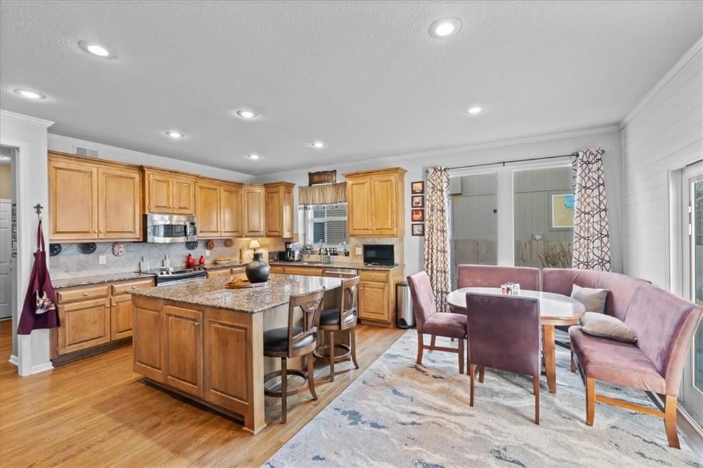 15724 Linden Street — photo 15