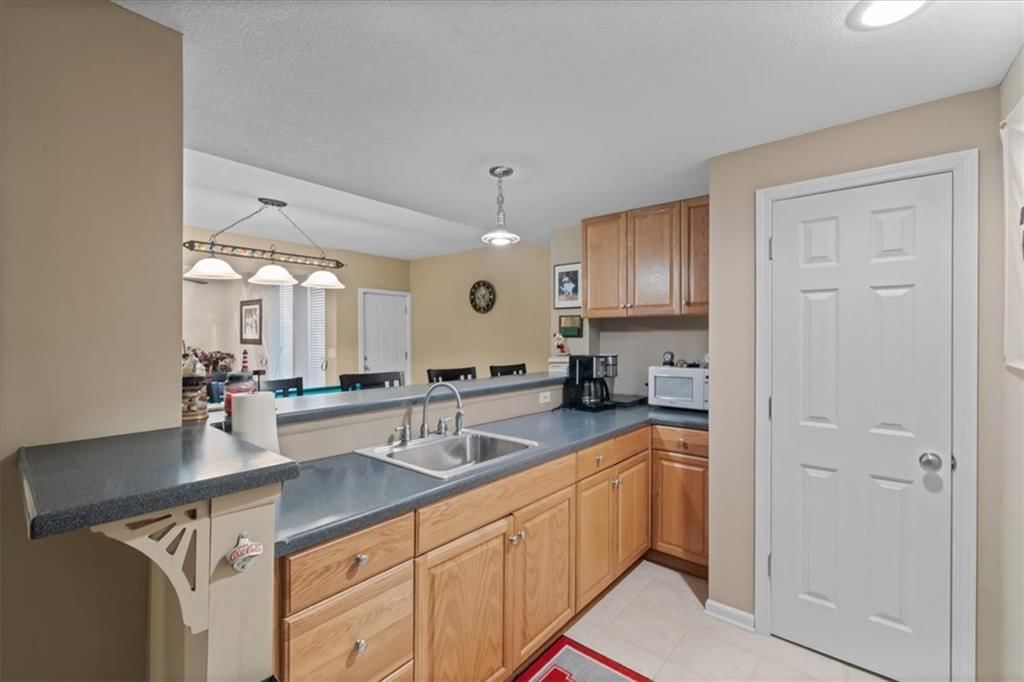 15724 Linden Street — photo 16