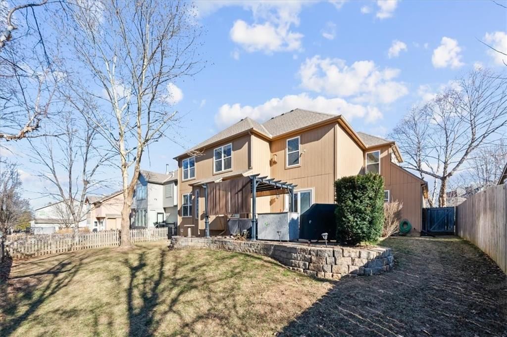 15724 Linden Street — photo 40