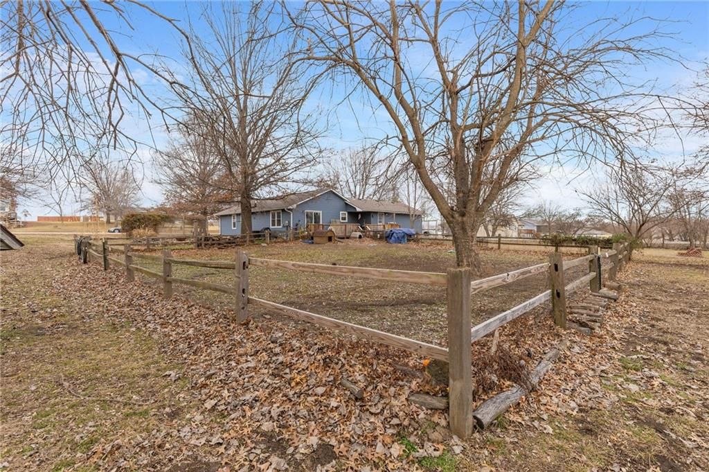 120 NW 191 Road — photo 38