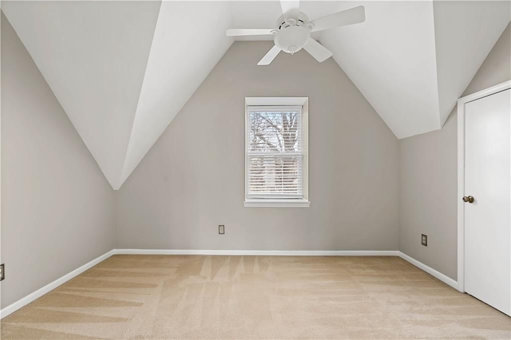 16100 W Chalet Drive — photo 29