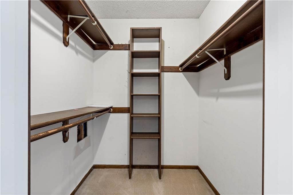 16100 W Chalet Drive — photo 33