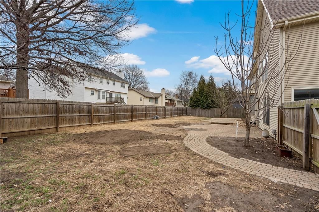 16100 W Chalet Drive — photo 36