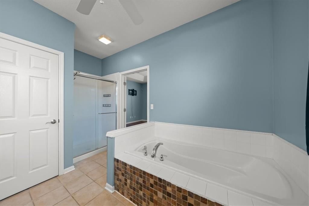 9324 Kenton Street — photo 22