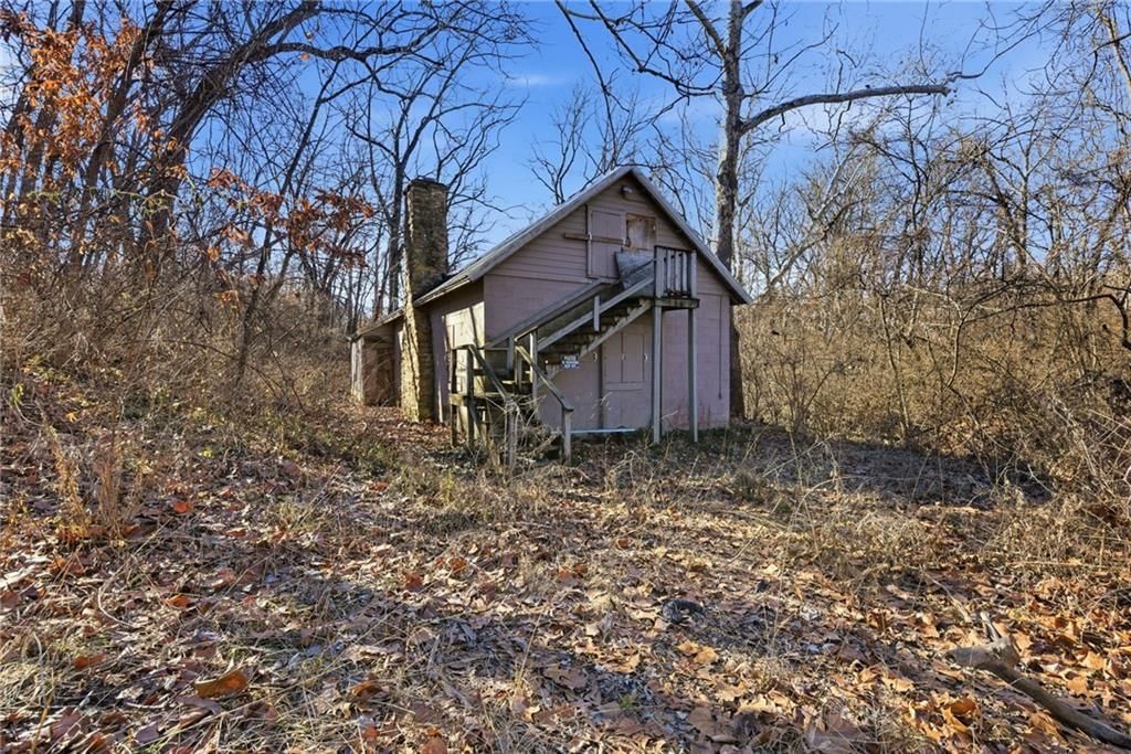 532 N Warren Street — photo 2