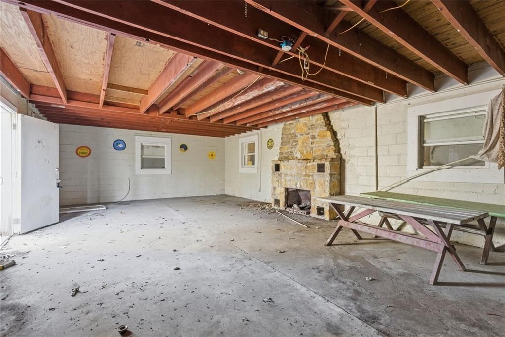 532 N Warren Street — photo 7