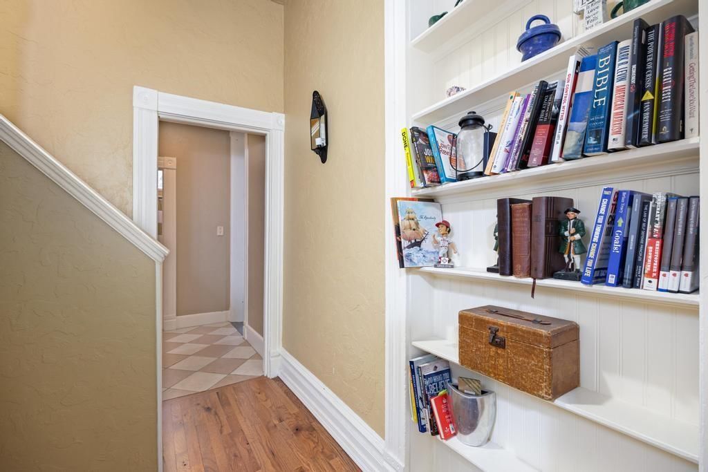816 S Crawford Street — photo 25