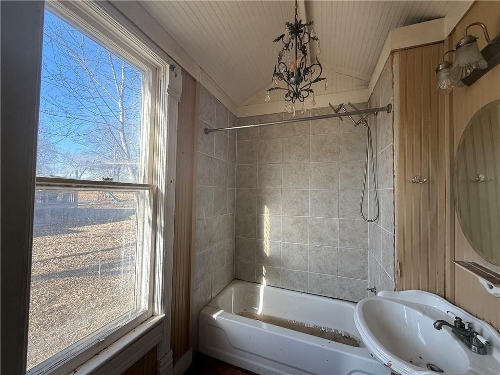 309 W Samuel Street — photo 19