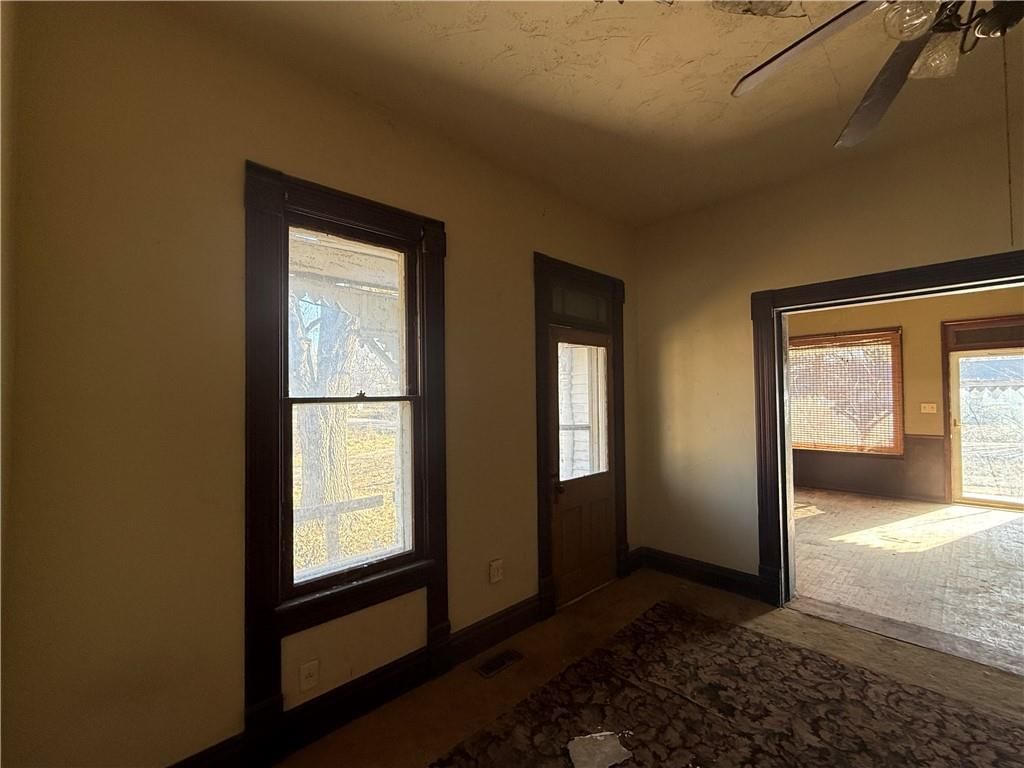 309 W Samuel Street — photo 29