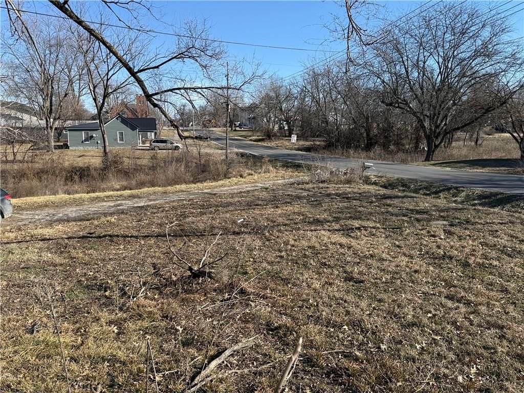 309 W Samuel Street — photo 30
