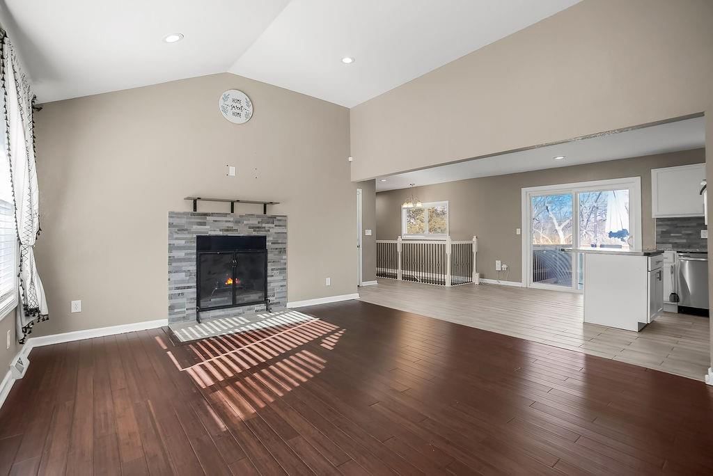 9950 Sloan Avenue — photo 4