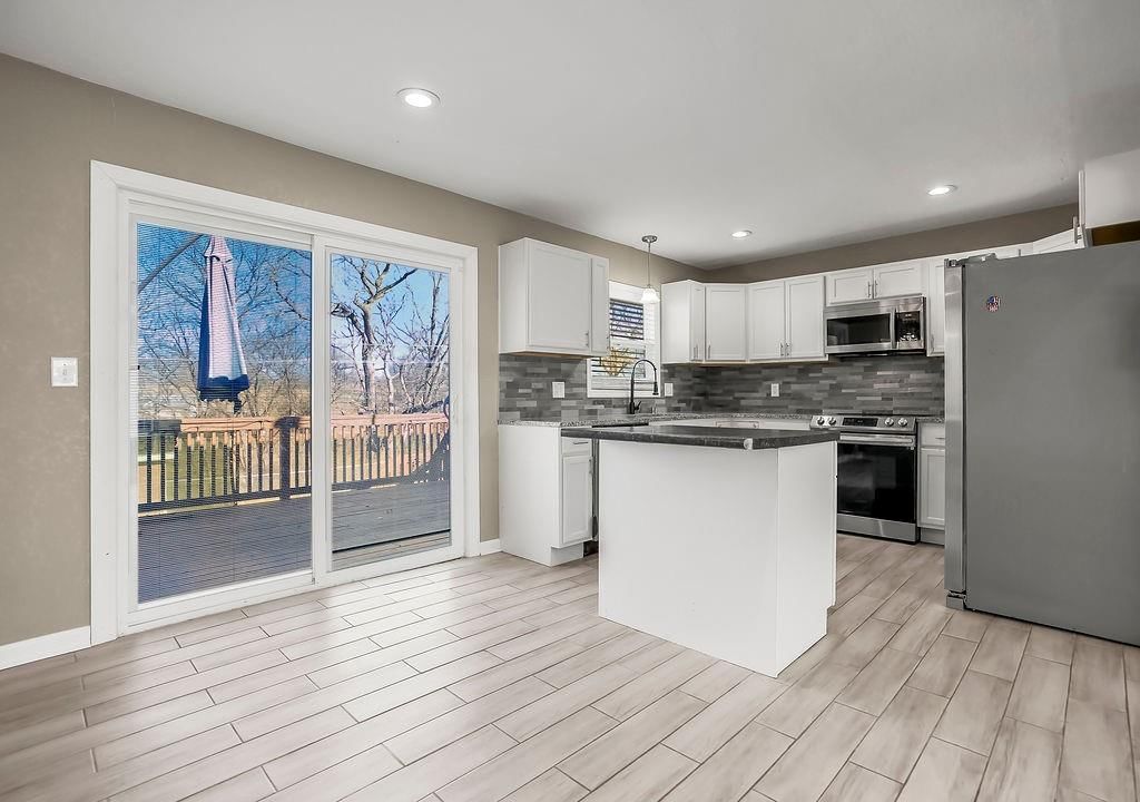 9950 Sloan Avenue — photo 6