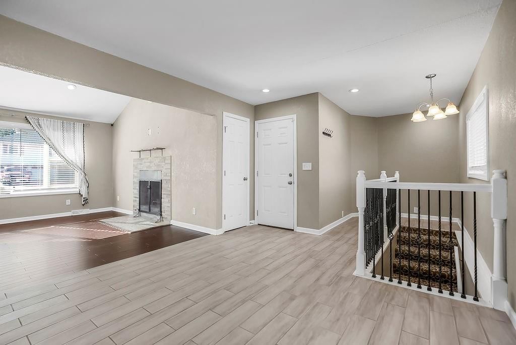 9950 Sloan Avenue — photo 11