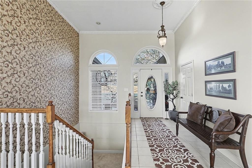 18003 Rollins Drive — photo 2