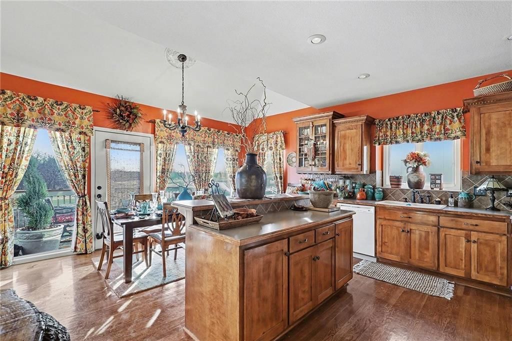 18003 Rollins Drive — photo 7