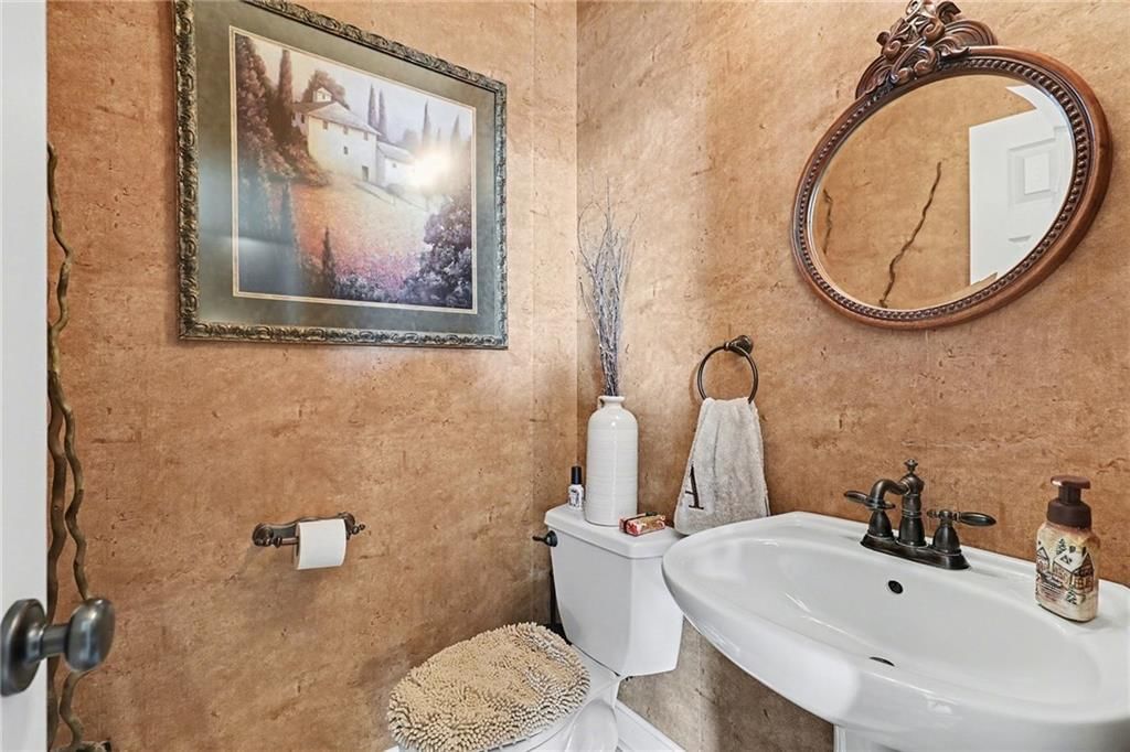 18003 Rollins Drive — photo 11