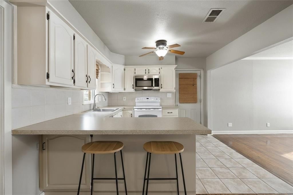11000 W 56th Terrace — photo 13