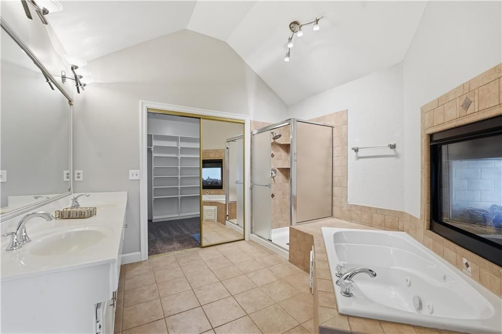 8115 N Cosby Avenue — photo 35