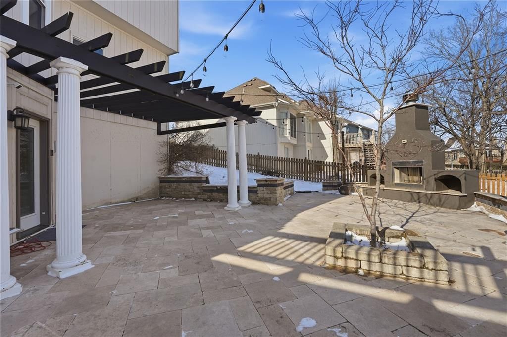 8115 N Cosby Avenue — photo 56