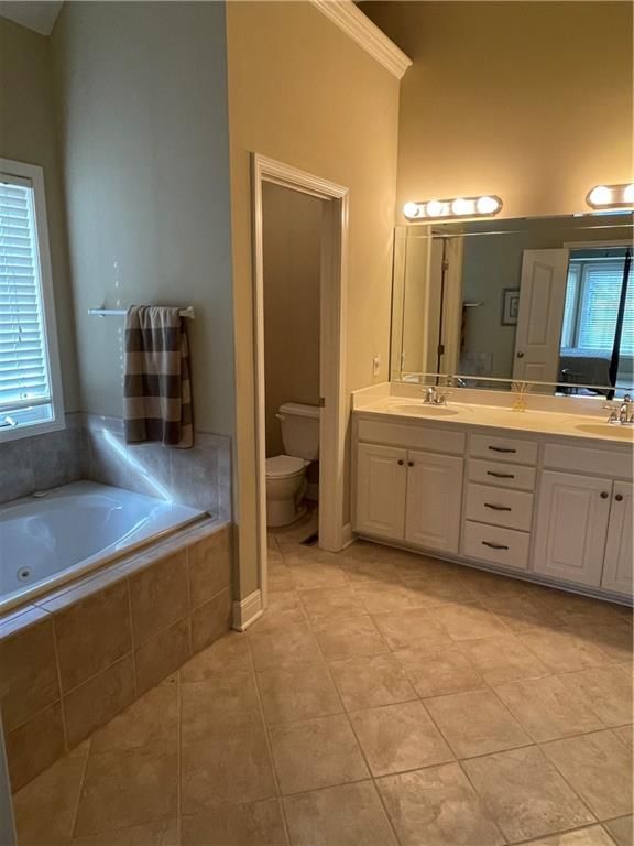 4725 MEADOW VIEW Drive — photo 9
