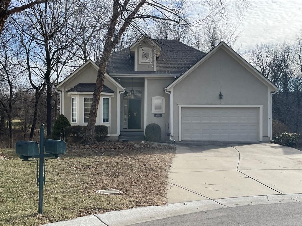 4725 MEADOW VIEW Drive — photo 20