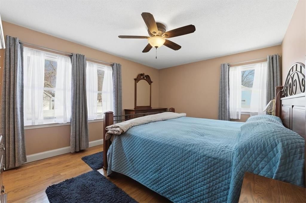 205 W Olive Street — photo 12