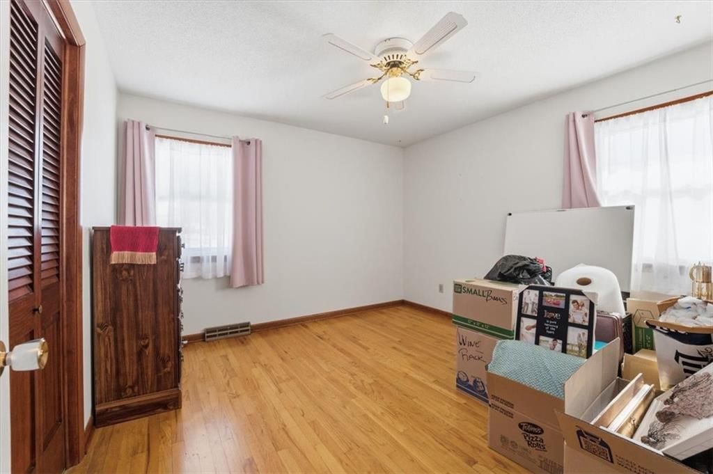 205 W Olive Street — photo 14