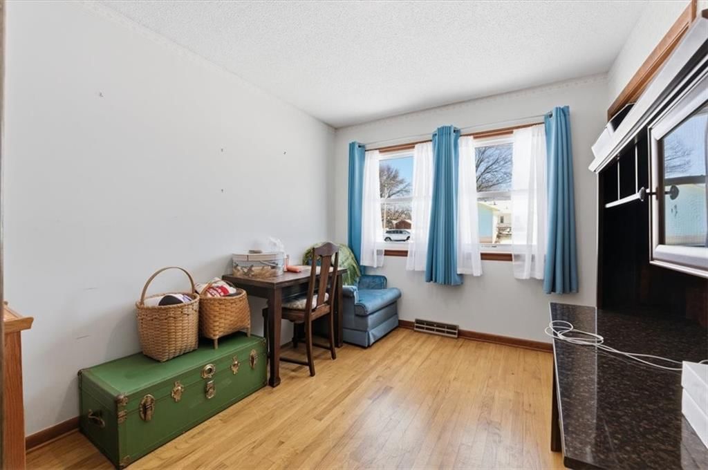 205 W Olive Street — photo 15