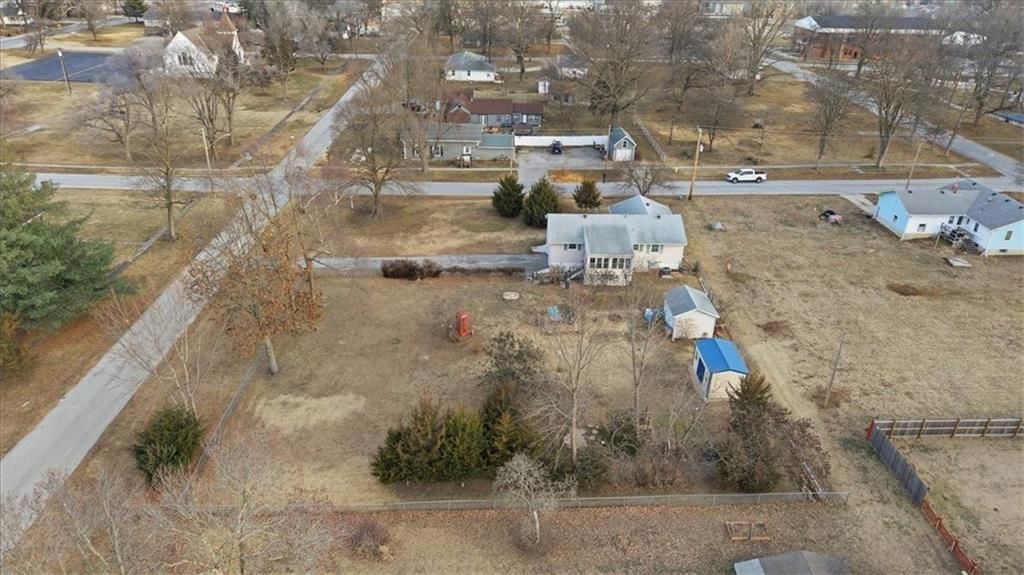 205 W Olive Street — photo 17