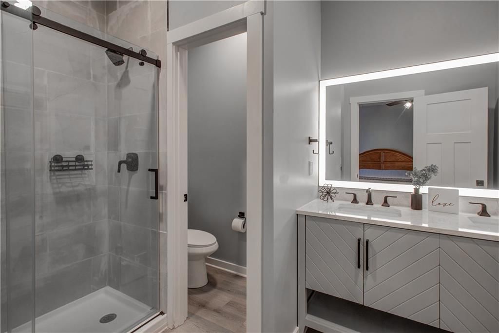106 E Walker Drive — photo 19