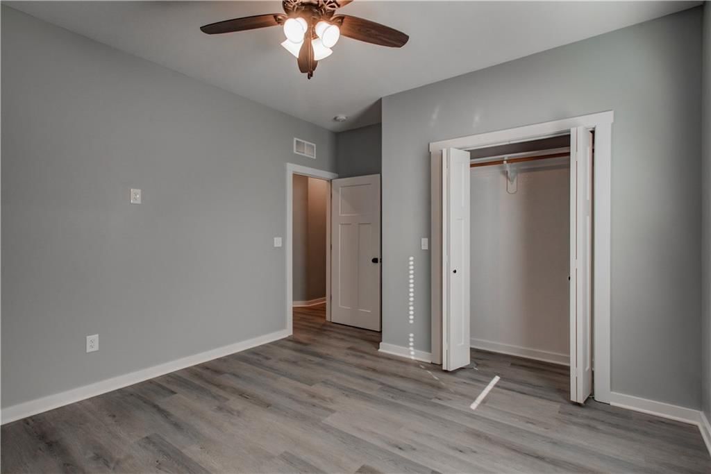 106 E Walker Drive — photo 27