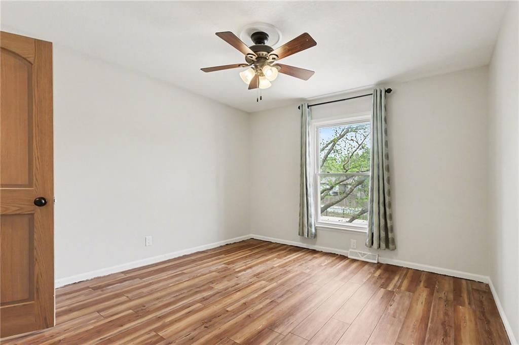 1908 S Lindenwood Drive — photo 18