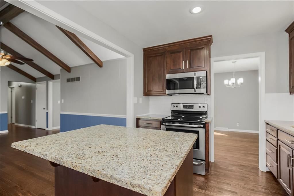 1700 NE 68TH Terrace — photo 9