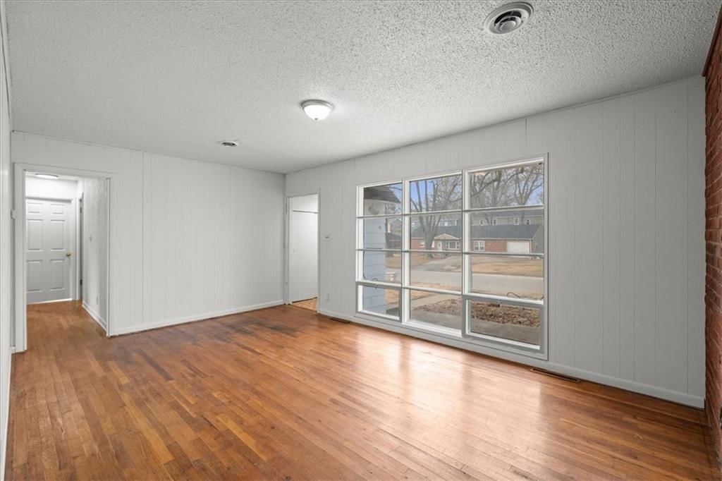 817 N 82nd Street — photo 5